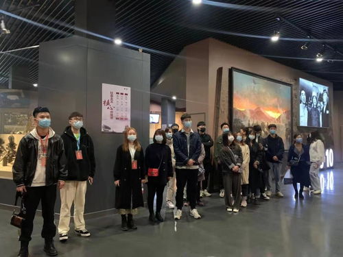 銘記歷史，傳承匠心 現代手工藝術學院黨總支走進英雄山濟南戰役紀念館